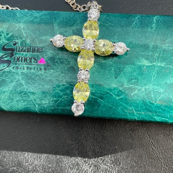 Vintage Suzanne Somers sterling silver necklace w/ cross set in cubic zirconias - Picture 4 of 7